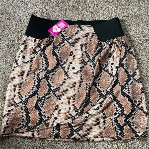 Bebe 2b Mini Faux Wrap Skirt (NEW WITH TAGS!)